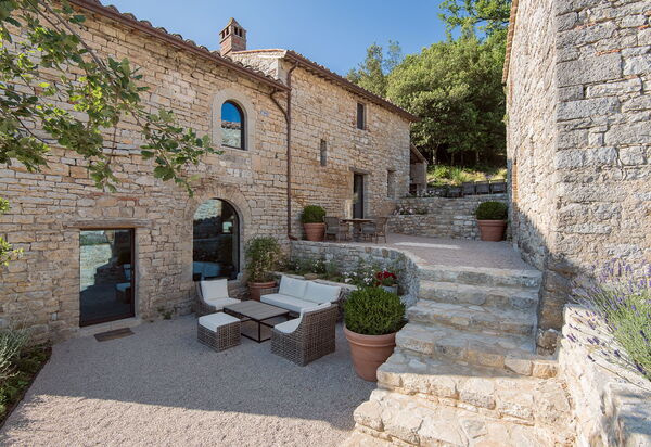 Villa Penna - Tenuta Di Murlo, Umbria: Autunno, Estate, Esterni, Primavera