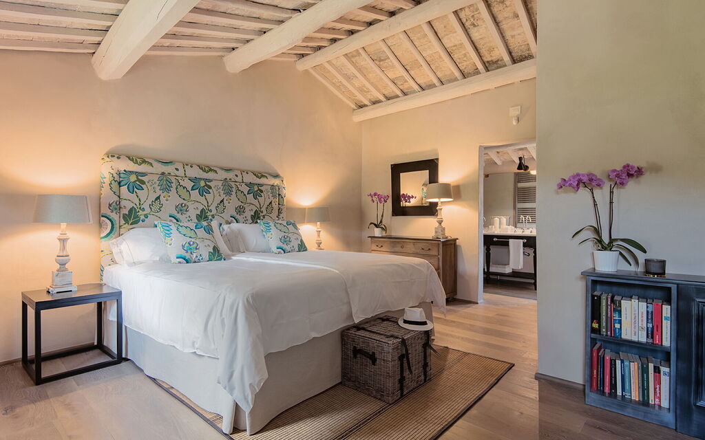 Villa Penna - Tenuta Di Murlo, Umbria: Autumn, Bedroom, Spring, Summer