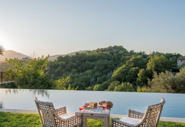 Villa Castiglione Ugolino - Tenuta Di Murlo, Umbria: Autunno, Estate, Esterni, Piscina, Primavera