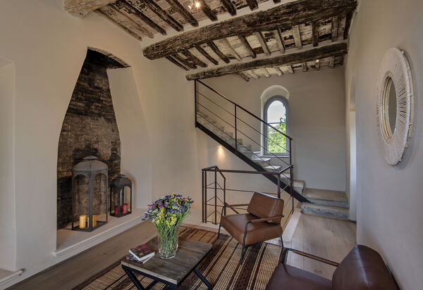 Villa Castiglione Ugolino - Tenuta Di Murlo, Umbria: Autunno, Estate, Primavera