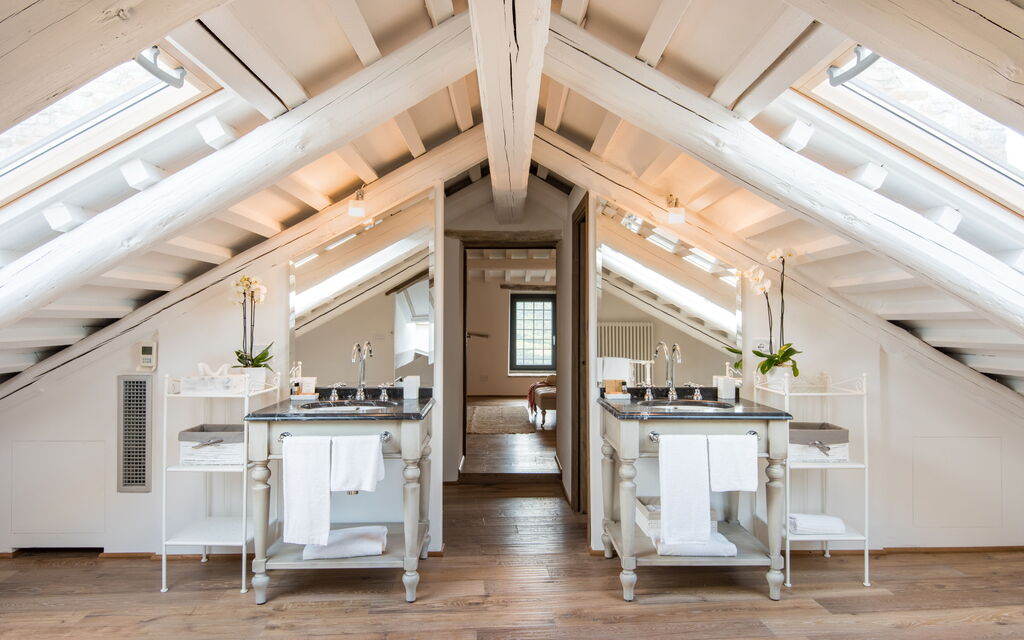 Villa Castiglione Ugolino - Tenuta Di Murlo, Umbria: Autunno, Bagno, Estate, Primavera