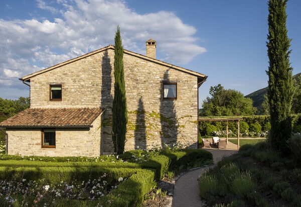 Villa Caminata - Tenuta Di Murlo, Umbria: Autumn, Building Exterior, Spring, Summer