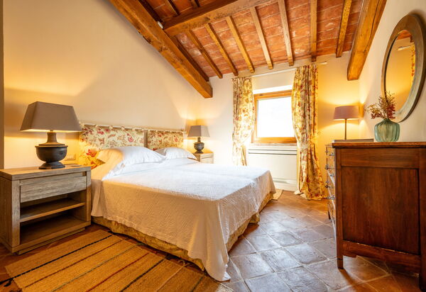 Villa Caminata - Tenuta Di Murlo, Umbria: Autumn, Bedroom, Spring, Summer