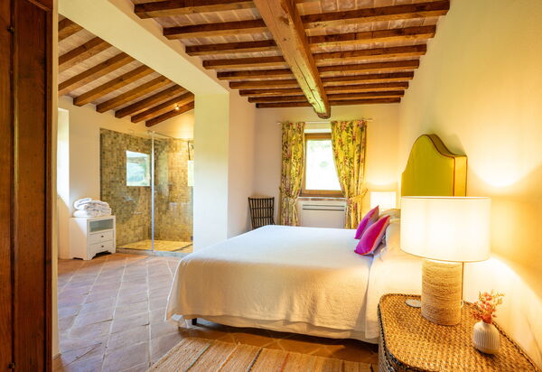 Villa Caminata - Tenuta Di Murlo, Umbria: Autumn, Bedroom, Spring, Summer