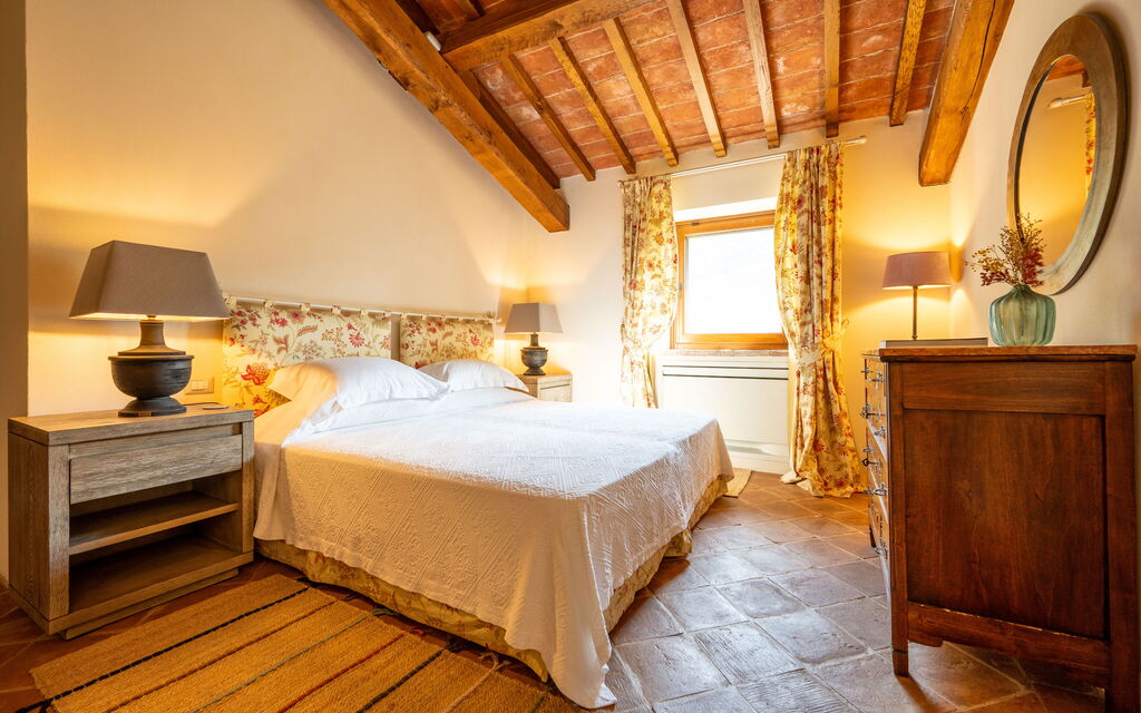 Villa Caminata - Tenuta Di Murlo, Umbria: Autumn, Bedroom, Spring, Summer