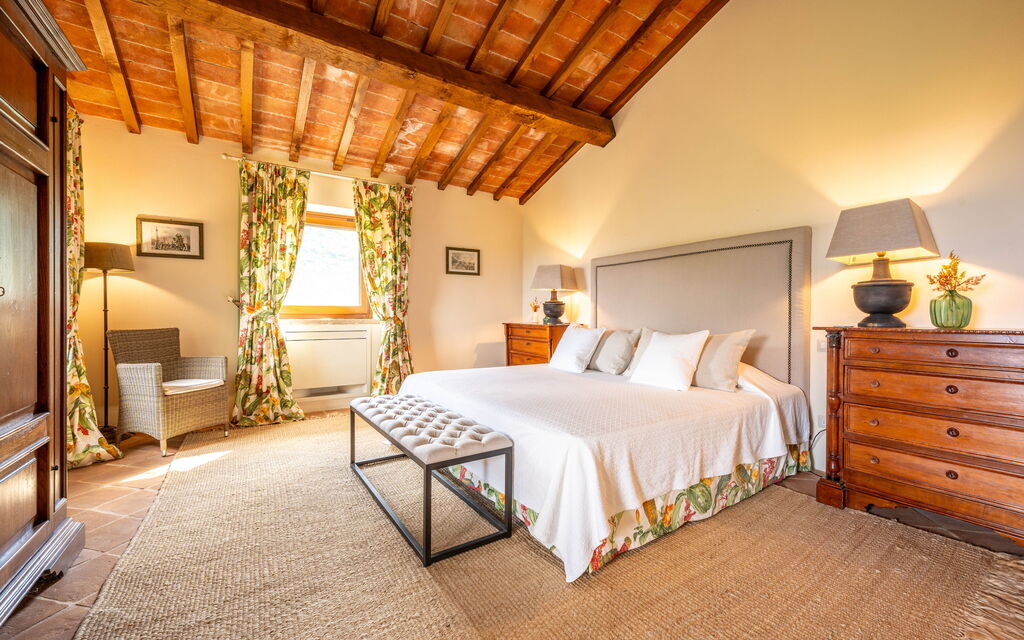 Villa Caminata - Tenuta Di Murlo, Umbria: Autumn, Bedroom, Spring, Summer