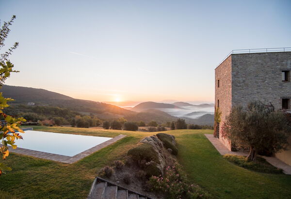 Villa Torre - Tenuta Di Murlo, Umbria: Autumn, Building Exterior, Pool, Spring, Summer