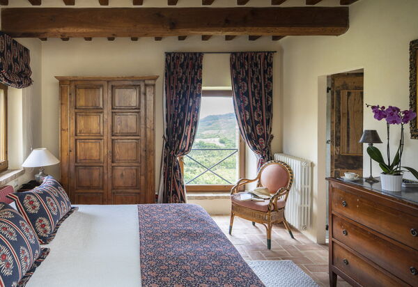 Villa Torre - Tenuta Di Murlo, Umbria: Autumn, Bedroom, Spring, Summer