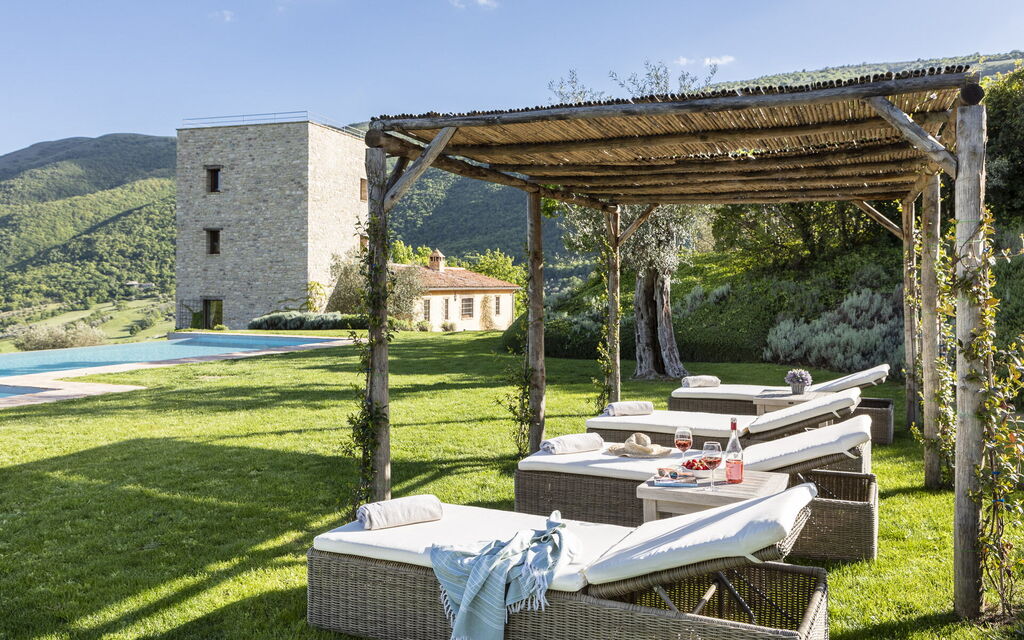 Villa Torre - Tenuta Di Murlo, Umbria: Autunno, Estate, Esterni, Giardino, Primavera