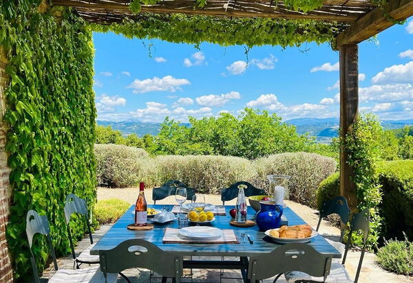 Villa Santa Croce - Tenuta Di Murlo, Umbria: Autumn, Building Exterior, Spring, Summer