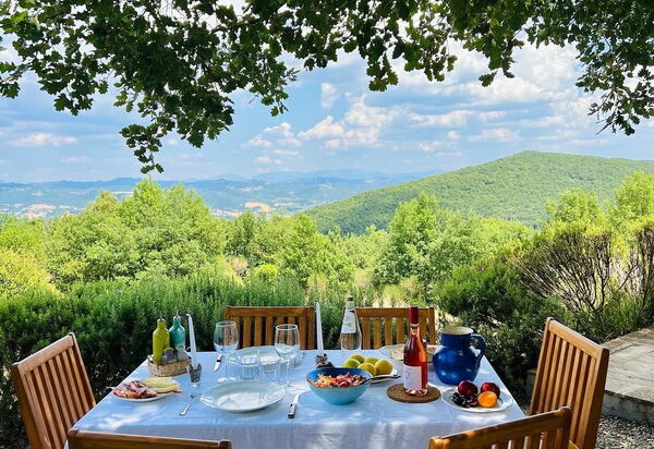 Villa Santa Croce - Tenuta Di Murlo, Umbria: Autumn, Building Exterior, Spring, Summer