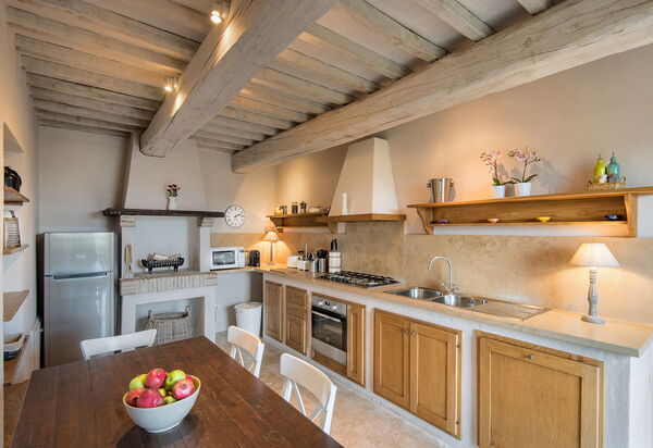 Villa Santa Croce - Tenuta Di Murlo, Umbria: Autumn, Kitchen, Spring, Summer