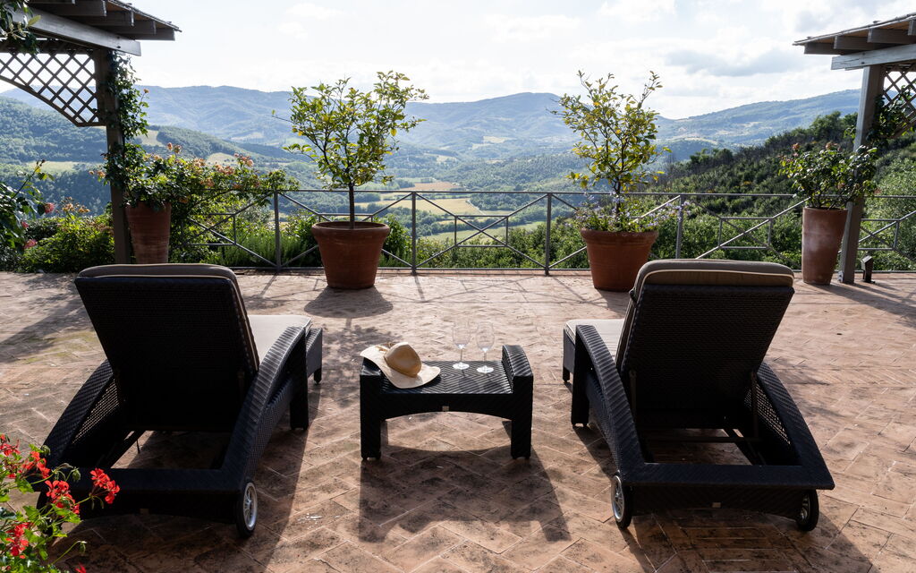 Villa Monticelli - Tenuta Di Murlo, Umbria: Autunno, Estate, Esterni, Primavera