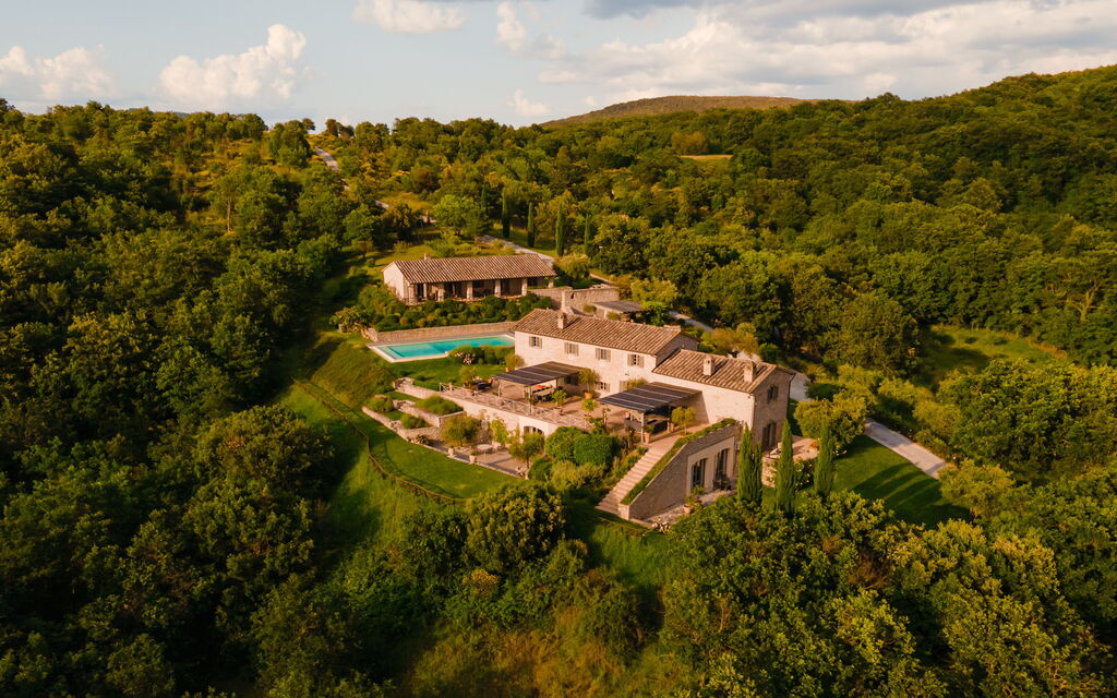 Villa Monticelli - Tenuta Di Murlo, Umbria: Autunno, Estate, Esterni, Primavera
