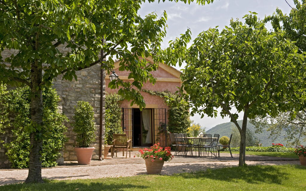 Villa San Savino - Tenuta Di Murlo, Umbria: Autumn, Building Exterior, Spring, Summer