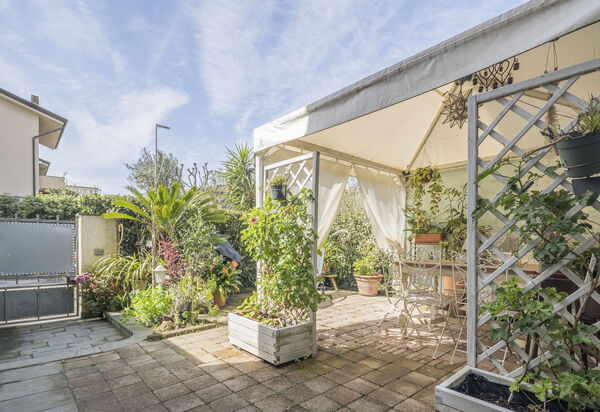 La Bouganville, Forte Dei Marmi, Private Garden, Wifi: Autumn, Garden, Spring, Summer