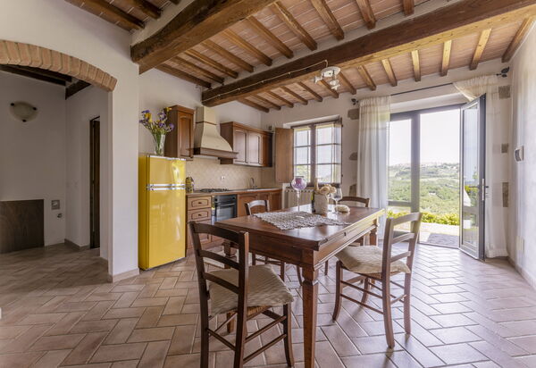 Podere Marcigliana - Radicondoli - Siena, Toscana: Autunno, Cucina, Estate, Primavera