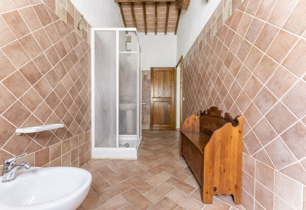 Podere Marcigliana - Radicondoli - Siena, Toscana: Autunno, Bagno, Inverno, Primavera