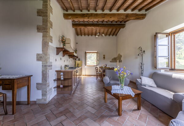 Podere Marcigliana - Radicondoli - Siena, Toscana: Autunno, Inverno, Primavera, Soggiorno