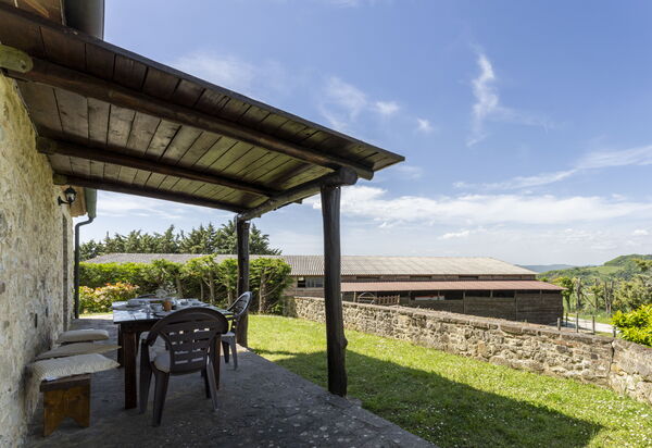 Podere Marcigliana - Radicondoli - Siena, Toscana: Autunno, Giardino, Inverno, Primavera