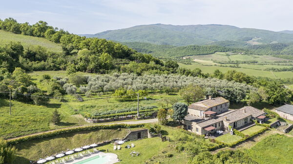 Podere Marcigliana - Radicondoli - Siena, Toscana: Autunno, Estate, Primavera, Vista Panoramica