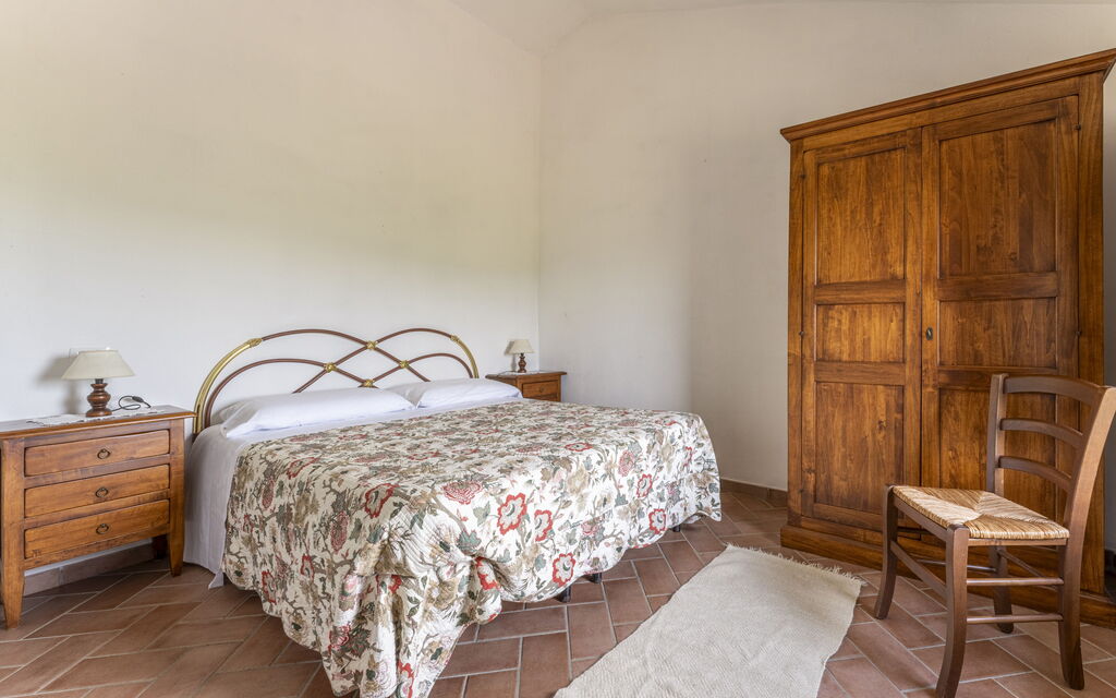 Podere Marcigliana - Radicondoli - Siena, Toscana - : Autunno, Camera da letto, Inverno, Primavera