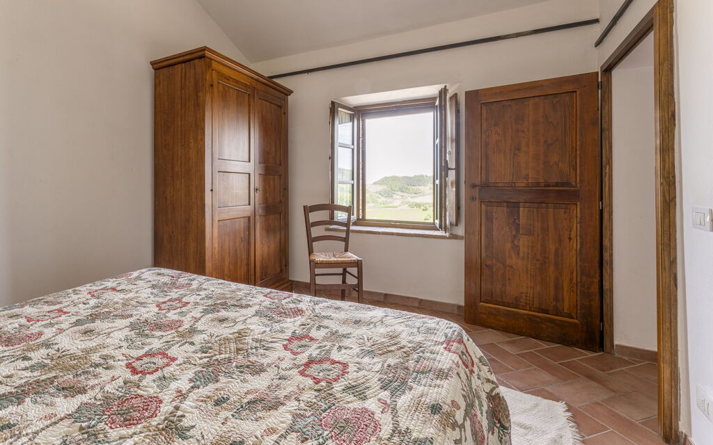 Podere Marcigliana - Radicondoli - Siena, Toscana - : Autunno, Camera da letto, Inverno, Primavera