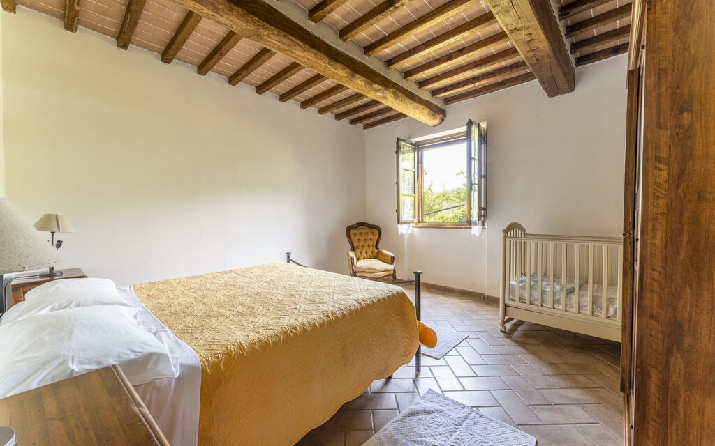 Podere Marcigliana - Radicondoli - Siena, Toscana - : Autunno, Camera da letto, Estate, Primavera