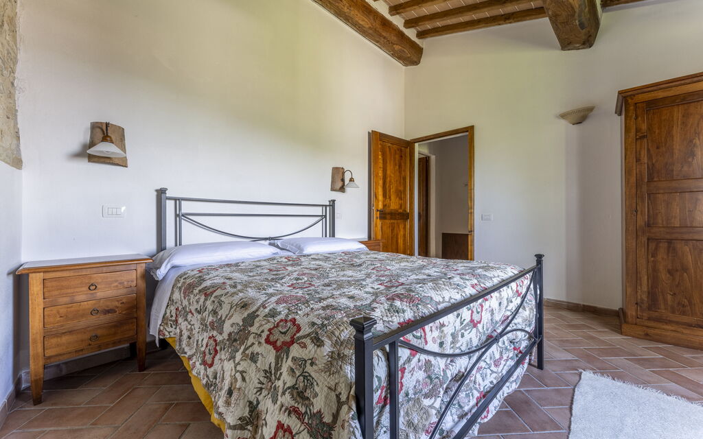 Podere Marcigliana - Radicondoli - Siena, Toscana - : Autumn, Bedroom, Spring, Winter