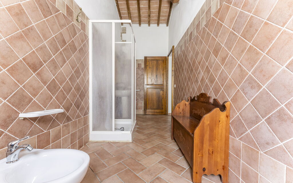 Podere Marcigliana - Radicondoli - Siena, Toscana - : Autumn, Bathroom, Spring, Winter