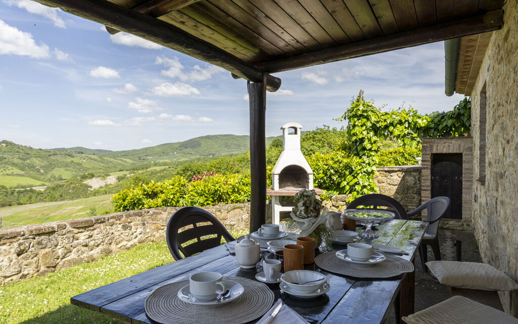 Podere Marcigliana - Radicondoli - Siena, Toscana - : Autumn, Garden, Spring, Winter