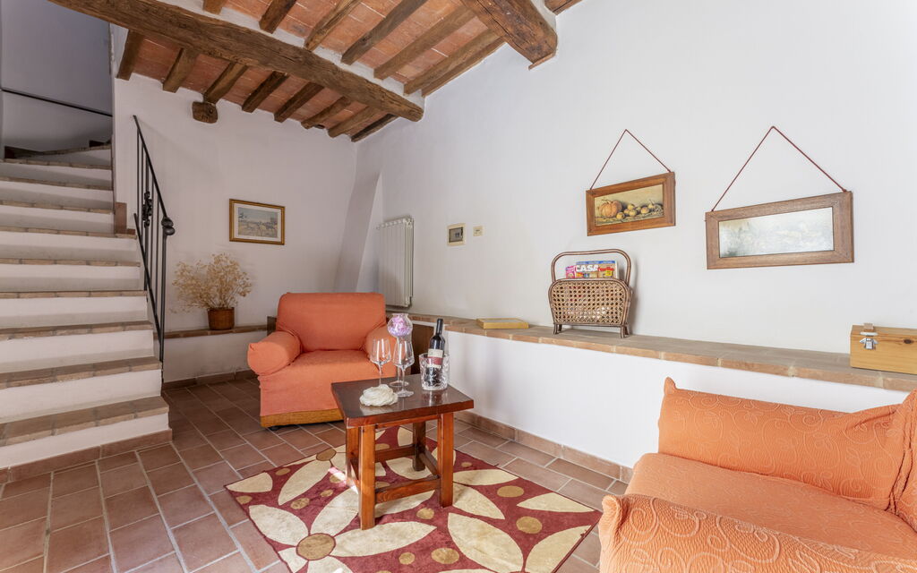 Podere Marcigliana - Radicondoli - Siena, Toscana - : Autumn, Living Room, Spring, Summer
