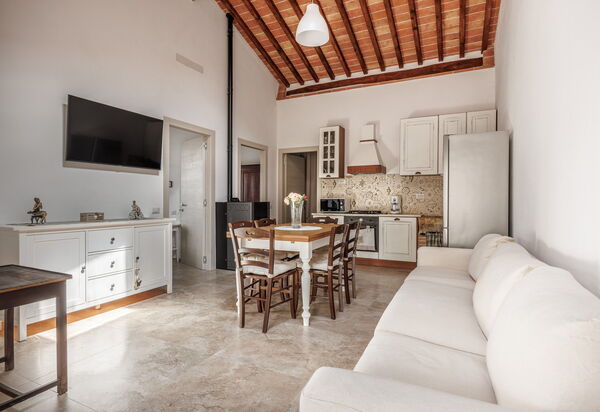 Anilde, Holiday Home with Pool, Wifi, Tuscany: Autumn, Kitchen, Living Room, Spring, Summer