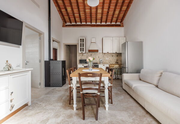 Anilde, Holiday Home with Pool, Wifi, Tuscany: Autumn, Kitchen, Living Room, Spring, Summer