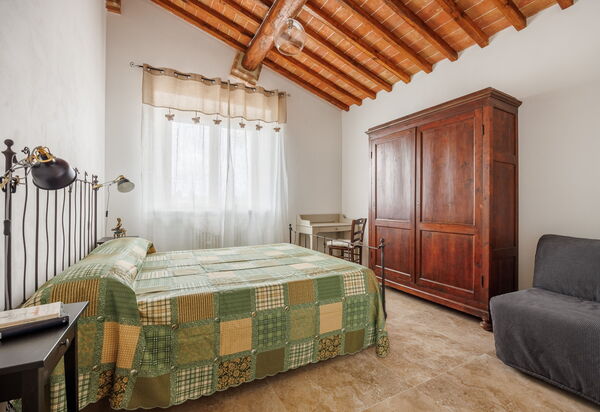 Anilde, Holiday Home with Pool, Wifi, Tuscany: Autumn, Bedroom, Spring, Summer