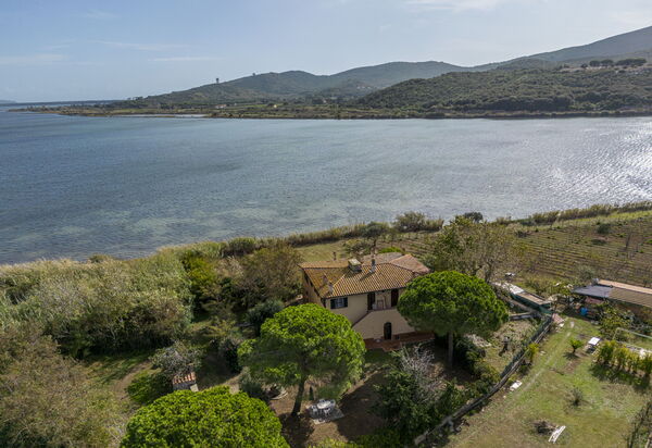 Orbetello Giannella Apartment- Orbetello, Toscana: Autumn, Building Exterior, Spring, Summer