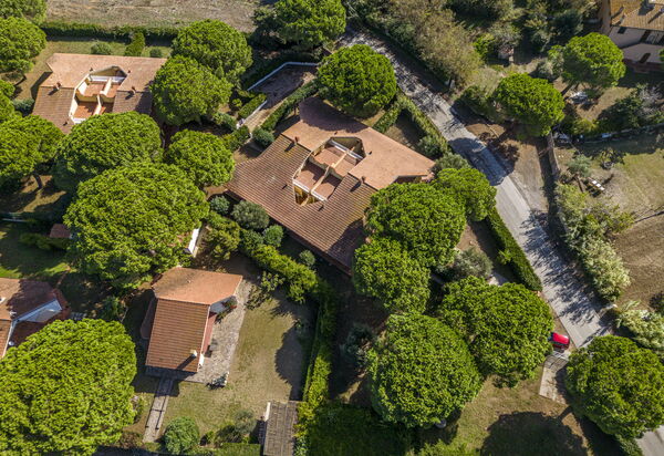 Argentario Giannella Apartment- Orbetello, Toscana: Autumn, Building Exterior, Spring, Summer