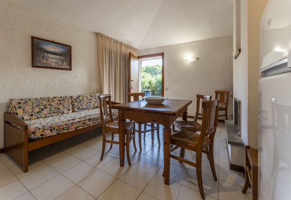 Giannella Apartment - Orbetello, Toscana: Autumn, Kitchen, Living Room, Spring, Summer