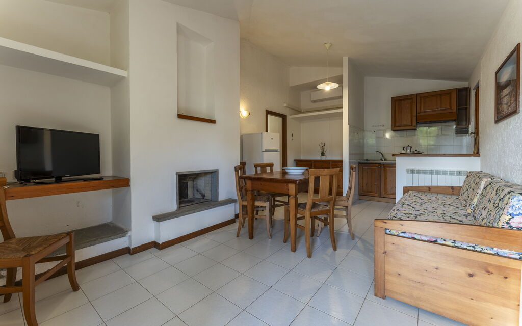 Giannella Apartment - Orbetello, Toscana: Autumn, Kitchen, Living Room, Spring, Summer