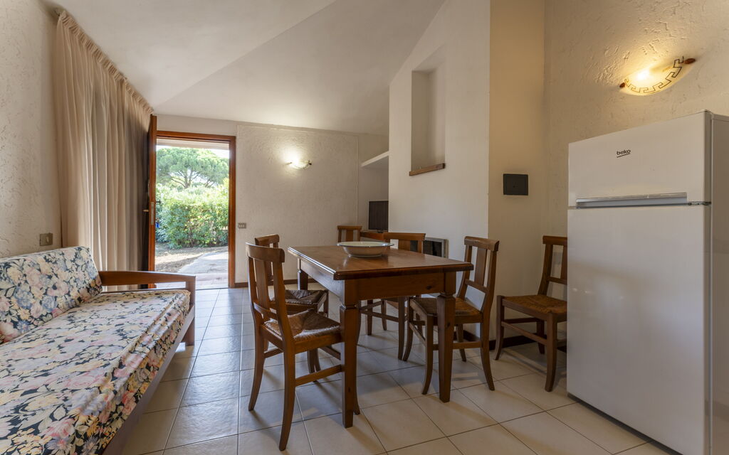 Giannella Apartment - Orbetello, Toscana: Autumn, Kitchen, Living Room, Spring, Summer