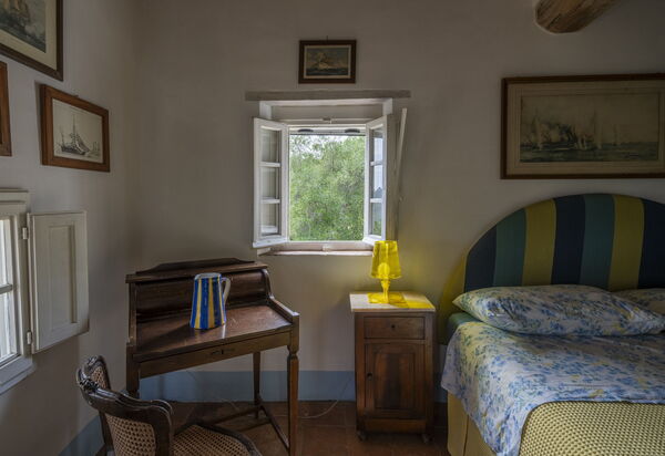 La Casa Dei Limoni, Camaiore, Pet Friendly, Wifi: Autumn, Bedroom, Spring, Summer