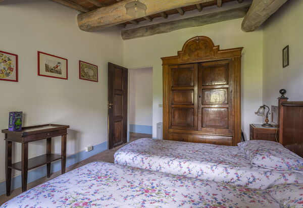 La Casa Dei Limoni, Camaiore, Pet Friendly, Wifi: Autumn, Bedroom, Spring, Summer