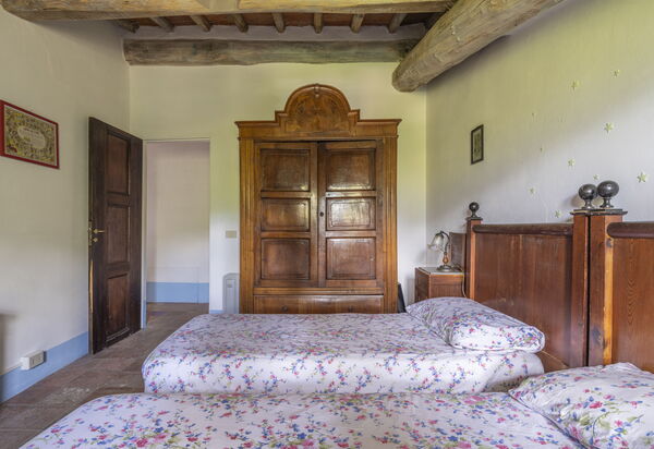 La Casa Dei Limoni, Camaiore, Pet Friendly, Wifi: Autumn, Bedroom, Spring, Summer