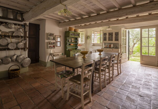 La Casa Dei Limoni, Camaiore, Pet Friendly, Wifi: Autumn, Kitchen, Spring, Summer