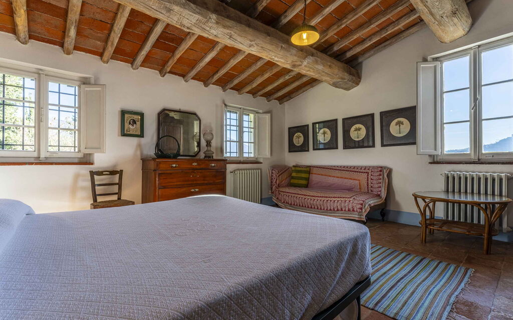 La Casa Dei Limoni, Camaiore, Pet Friendly, Wifi: Autumn, Bedroom, Spring, Summer