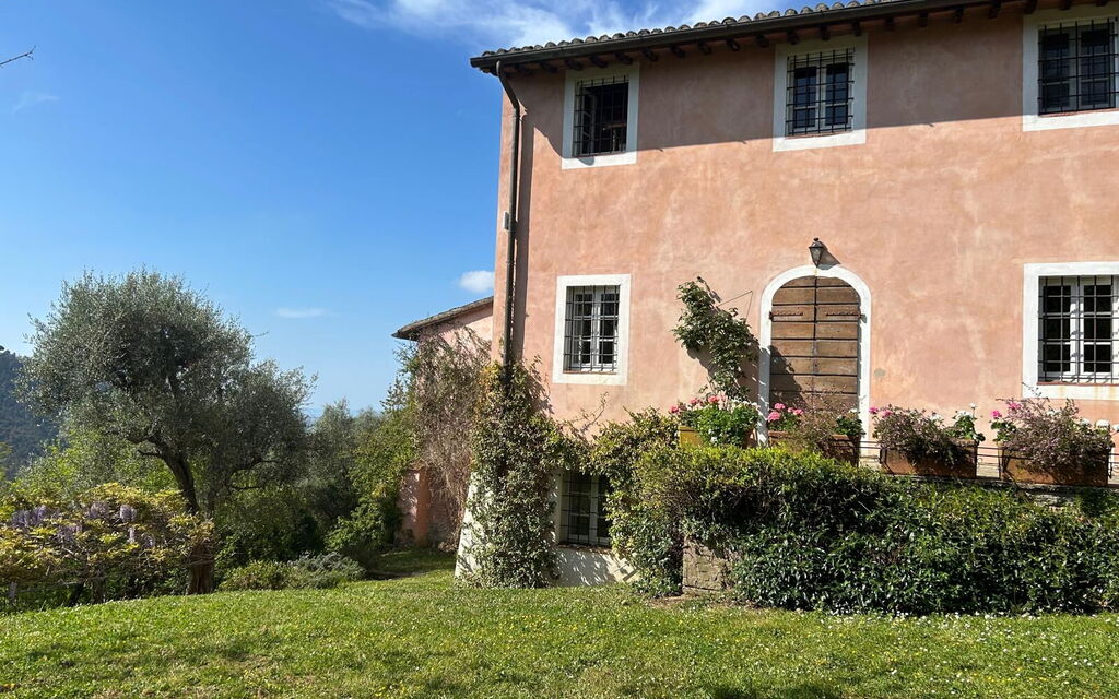 La Casa Dei Limoni, Camaiore, Pet Friendly, Wifi: Autumn, Garden, Spring, Summer