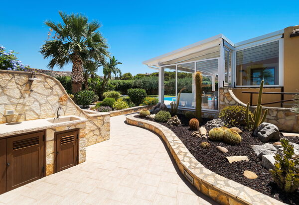 Villa Cornino - Custonaci, Sicilia: Autunno, Estate, Esterni, Primavera