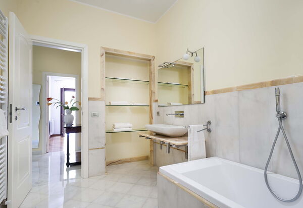 Villa Cornino - Custonaci, Sicilia: Autunno, Bagno, Estate, Primavera