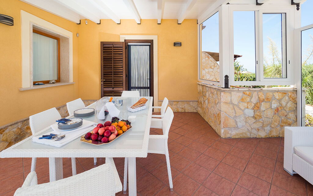 Villa Cornino - Custonaci, Sicilia: Autunno, Balcone / Terrazza / Patio, Estate, Esterni, Primavera