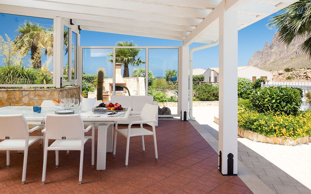 Villa Cornino - Custonaci, Sicilia: Autunno, Balcone / Terrazza / Patio, Estate, Esterni, Primavera